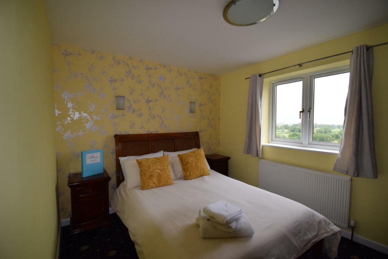Hotel The Olive Mill Bridgwater Exterior foto